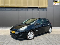 Renault Clio - 1.5 dCi Authentique|Airco|Navi|Cruise|5-deurs