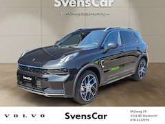 Lynk & Co 01 - 1.5 | Panoramadak | Stoelverwarming | 360 graden camera | Keyless Entry |