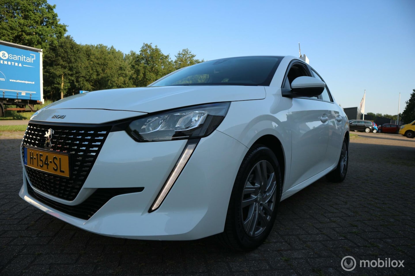Peugeot 208 - 1.2 PureTech Active ECC/NAVI/CAMERA/NAP/59DKM - AutoWereld.nl