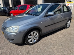 Opel Corsa - 1.2-16V Silverline AIRCO NW APK ORG 134285 KM NAP O.H BOEKJES VOLLEDIG ONDERHOUDEN GEHAD