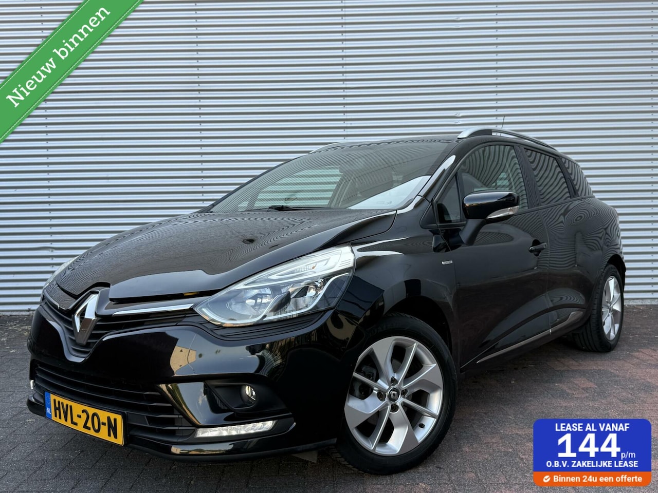 Renault Clio Estate - 1.2 Cruise Led Navi Carplay 75518 Km 2016 eerste eigenaar - AutoWereld.nl