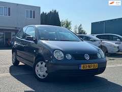 Volkswagen Polo - 1.4-16V Comfortline/ AIRCO/APK 08-2026/Eerste eigenaar
