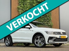 Volkswagen Tiguan - 1.4 TSI ACT Business 3x R-Line Pano|trekhaak|Dealer onderhouden