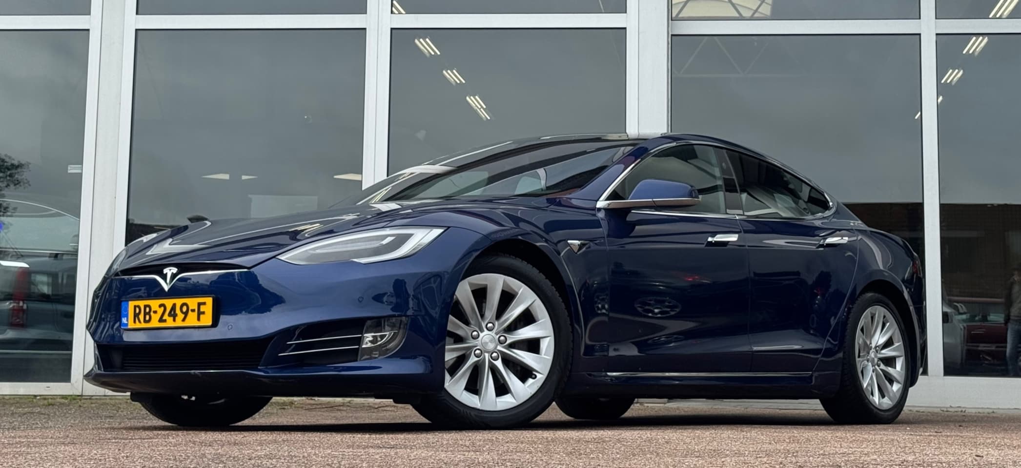 Tesla Model S - 100D Premium upgradepakket/Connectivity Panoramadak - AutoWereld.nl