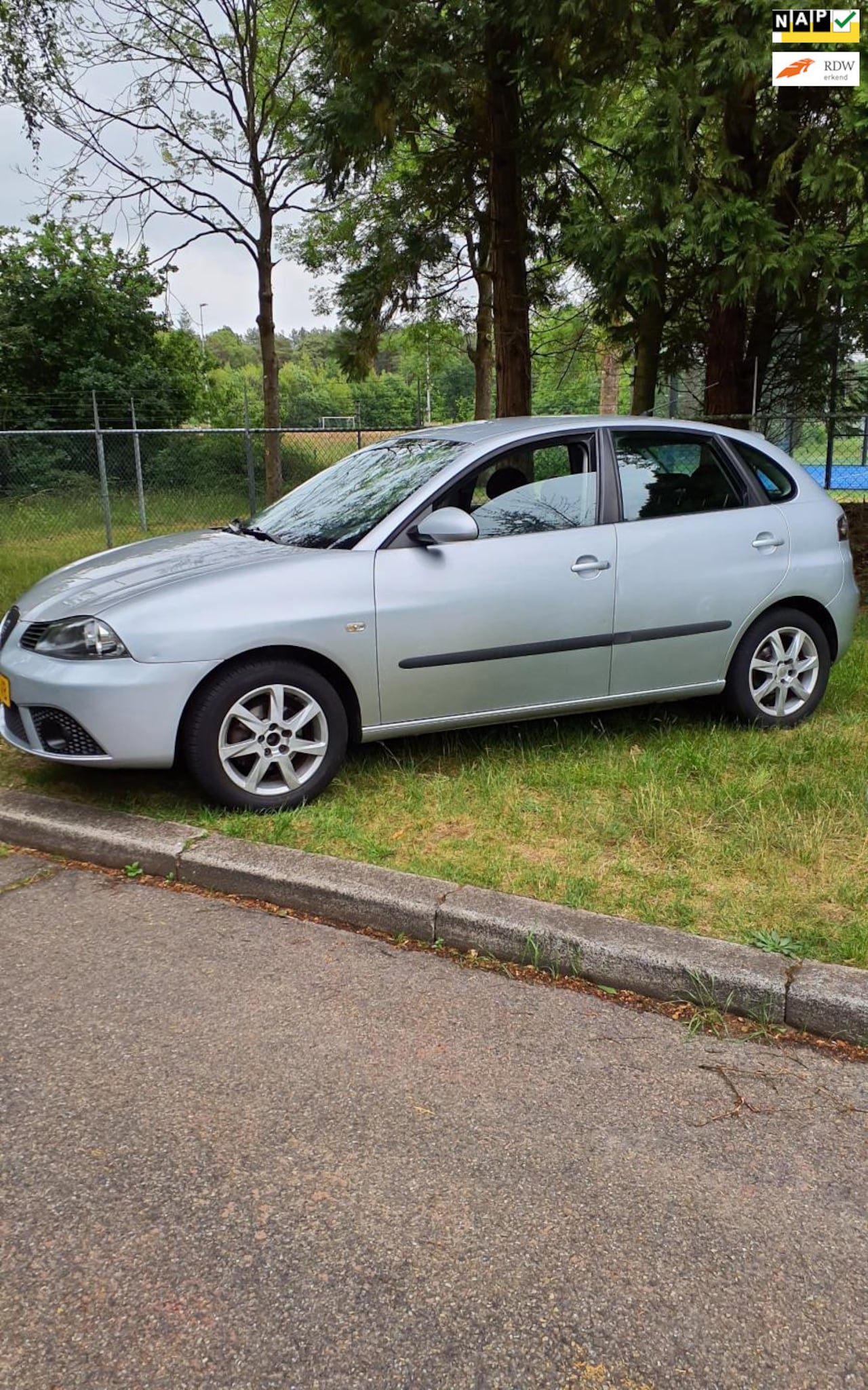 SEAT Ibiza - 1.4-16V Sensation 5Deurs , Nieuwe apk , Airco ijskoud - AutoWereld.nl