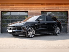 Porsche Cayenne - 3.0 E-Hybrid | StoelClimate | 22inch | HUD | BOSE | ACC | Achteras Besturing