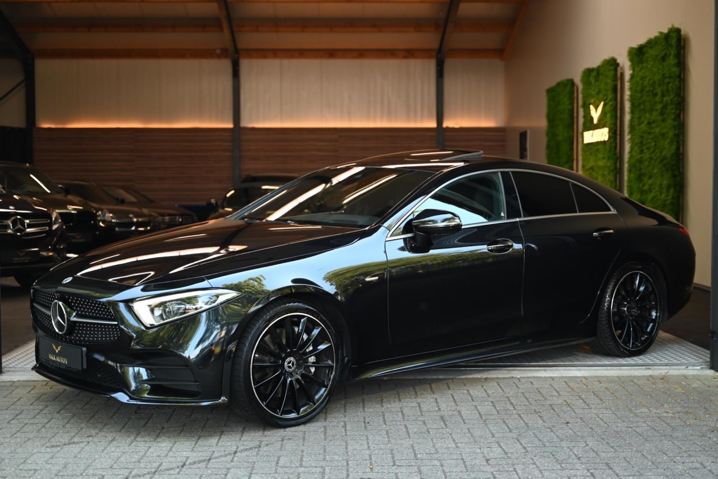 Mercedes-Benz CLS-klasse - 300 d Edition 1 - AMG - Burmester - HUD - Distronic+ - 360 Camera - Designo - AutoWereld.nl