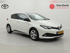 Toyota Auris - 1.8 Hybrid Dynamic | Trekhaak | Navigatie | Stoelverwarming | Cruise | Clima | Camera | Zw