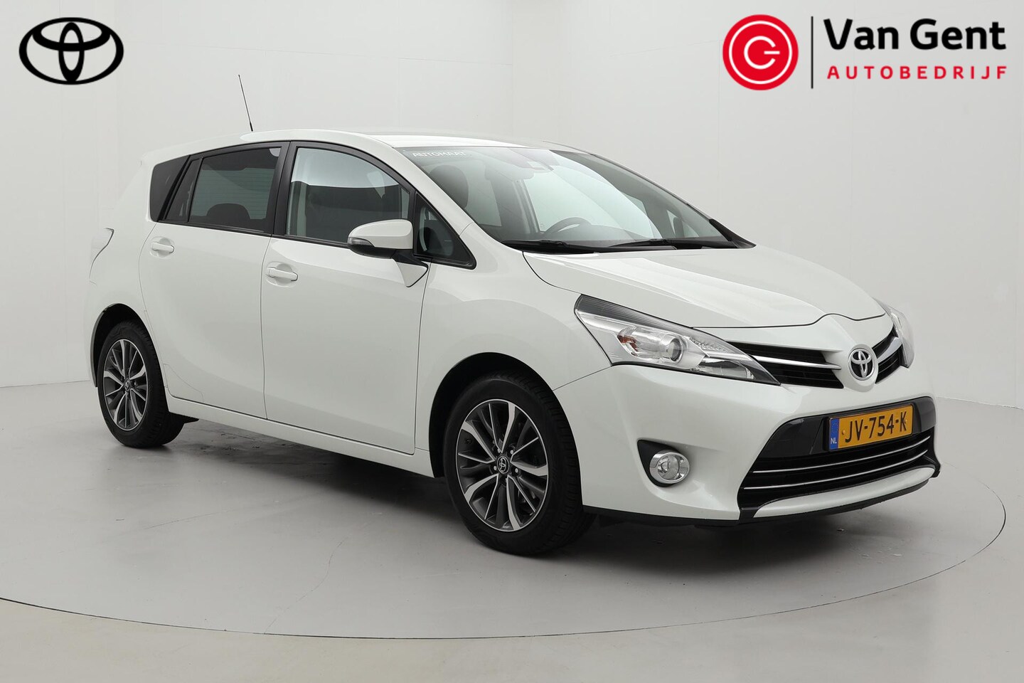 Toyota Verso - 7 pers. 1.8 VVT-i Dynamic | Origineel NL | Trekhaak | Navigatie | Camera | Cruise | Clima - AutoWereld.nl