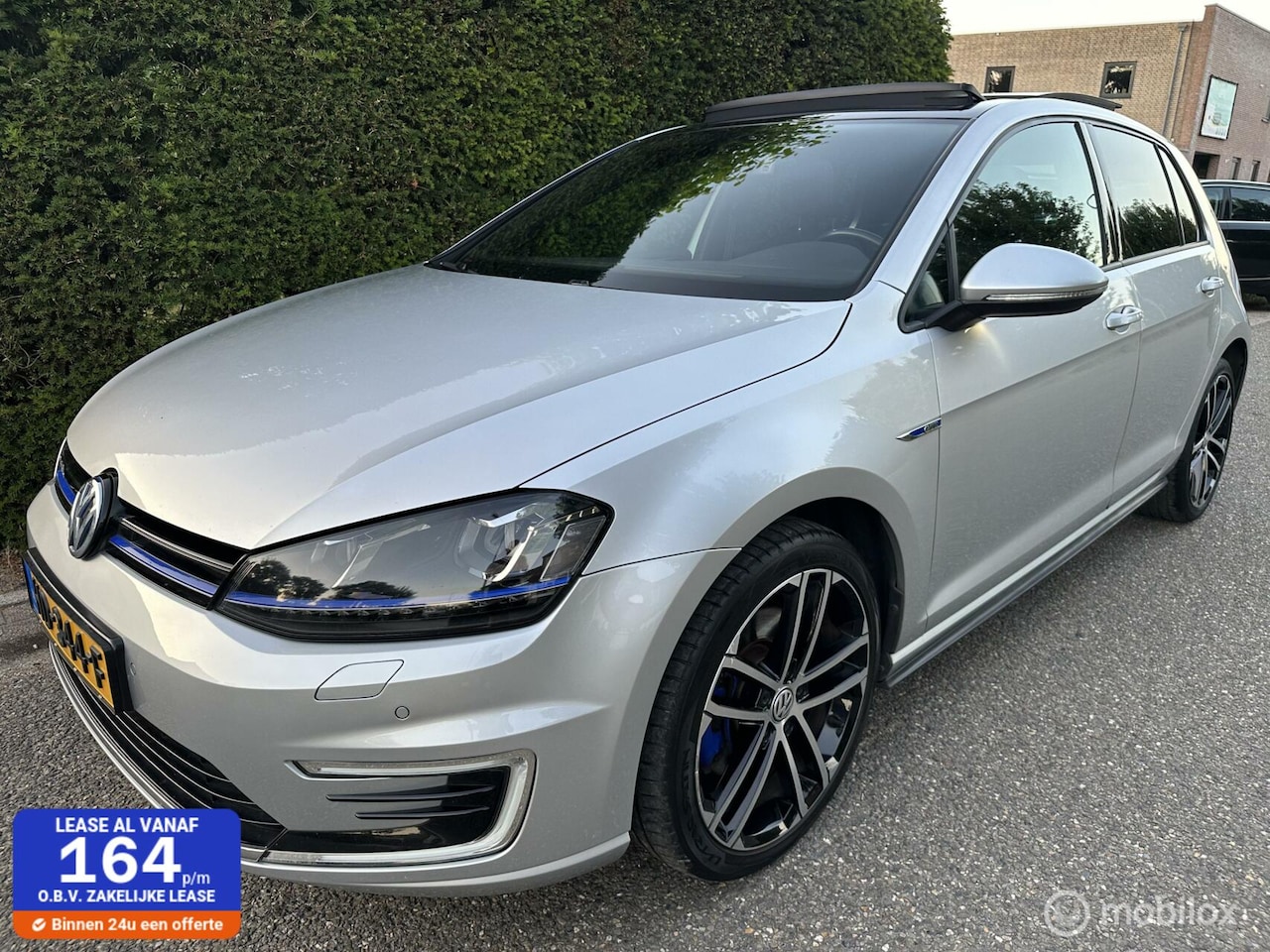 Volkswagen Golf - 1.4 TSI GTE Pano Led Navi - AutoWereld.nl
