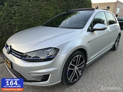Volkswagen Golf - 1.4 TSI GTE Pano Led Navi