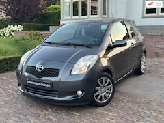Toyota Yaris - 1.3 VVTi Sol