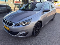 Peugeot 308 SW - 1.2 PureTech Blue Lease Premium / Automaat / Xenon / Pano’dak