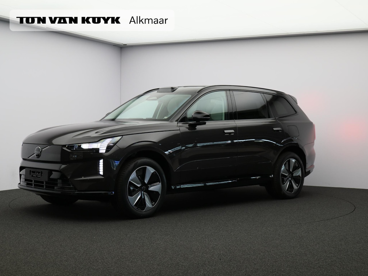 Volvo EX90 - Single Motor Plus 7p. 104 kWh / Stoelverwarming / Bose Audio / 360 camera / Elek. verstelb - AutoWereld.nl