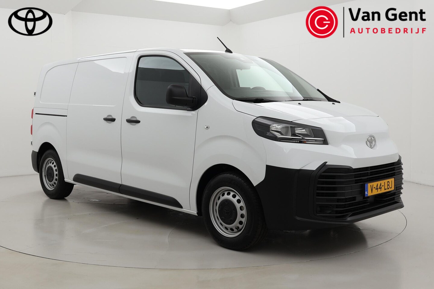 Toyota ProAce Worker - 1.5 D-4D Challenger | BPM vrij | 10 jaar garantie | Navigatie | 3-zits - AutoWereld.nl