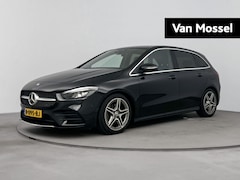 Mercedes-Benz B-klasse - 180 Business Solution AMG 136PK | Automaat | Carbon Inleg | Navigatie | Achteruitrijcamera