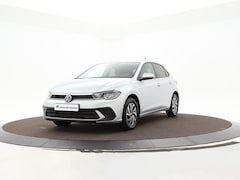 Volkswagen Polo - 1.0 Tsi 95pk DSG Life Edition · Camera · Apple/Android Car play · P-Sensoren · Getint Glas