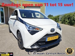 Toyota Aygo - 1.0 VVT-i x-play, Camera Carplay Apk 3-2026 Zondag OPEN