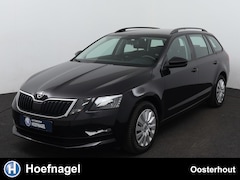 Skoda Octavia Combi - 1.5 TSI Greentech Business Edition Automaat | Stoelverwarming | Cruise control
