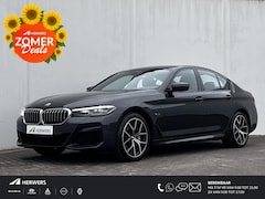 BMW 5-serie - 545e xDrive Executive Automaat / Dealer onderhouden / 6 cilinder / Accu SoH 92% / M sportp