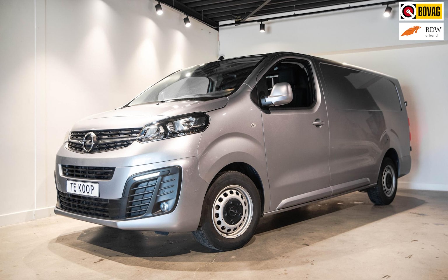 Opel Vivaro - Opel Vivaro 2.0 CDTI L3H1 Edition - AutoWereld.nl