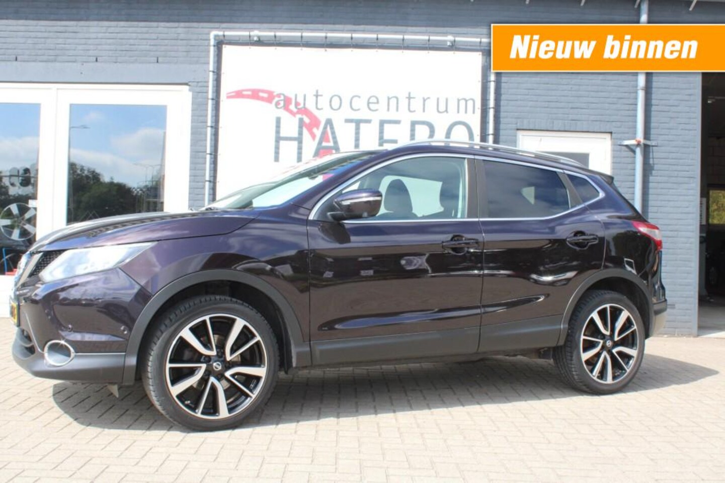 Nissan Qashqai - 1.6 TEKNA  360 Camera Navi Cruise ECC - AutoWereld.nl
