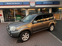 Nissan X-Trail - 2.2 DCI 4x4 Colombia Premium Airco / Trekhaak #SCHADE