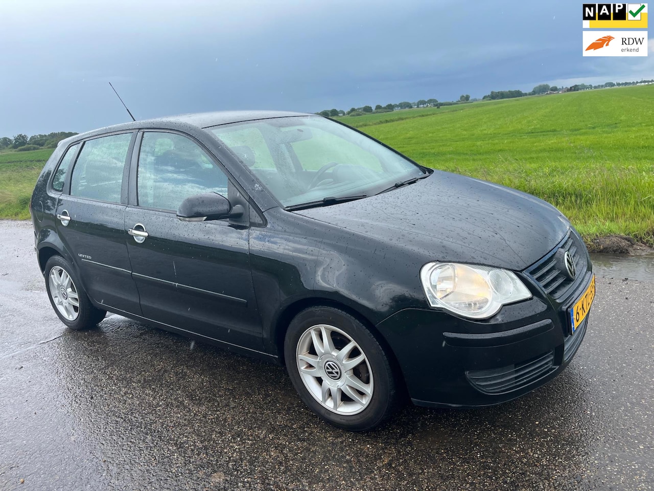 Volkswagen Polo - 1.2-12V black edition / 5 drs 2008 - AutoWereld.nl