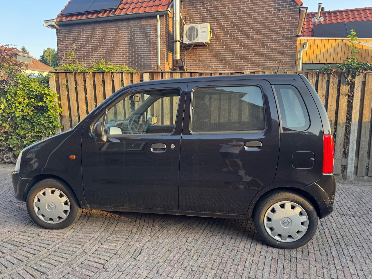 Opel Agila - 1.0-12V Essentia 1.0-12V Essentia - AutoWereld.nl