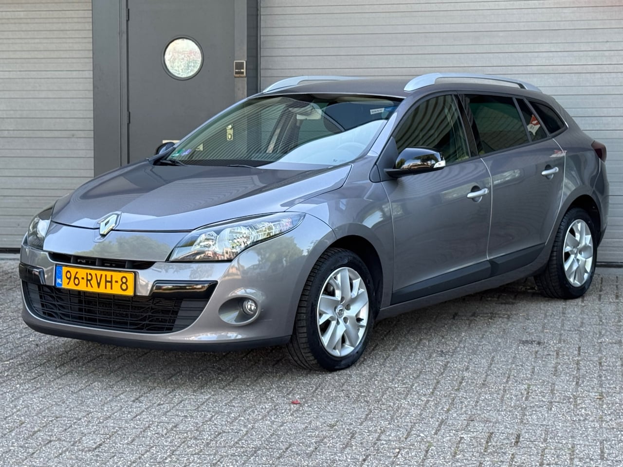 Renault Mégane Estate - 1.6 Parisienne 1.6 Parisienne - AutoWereld.nl