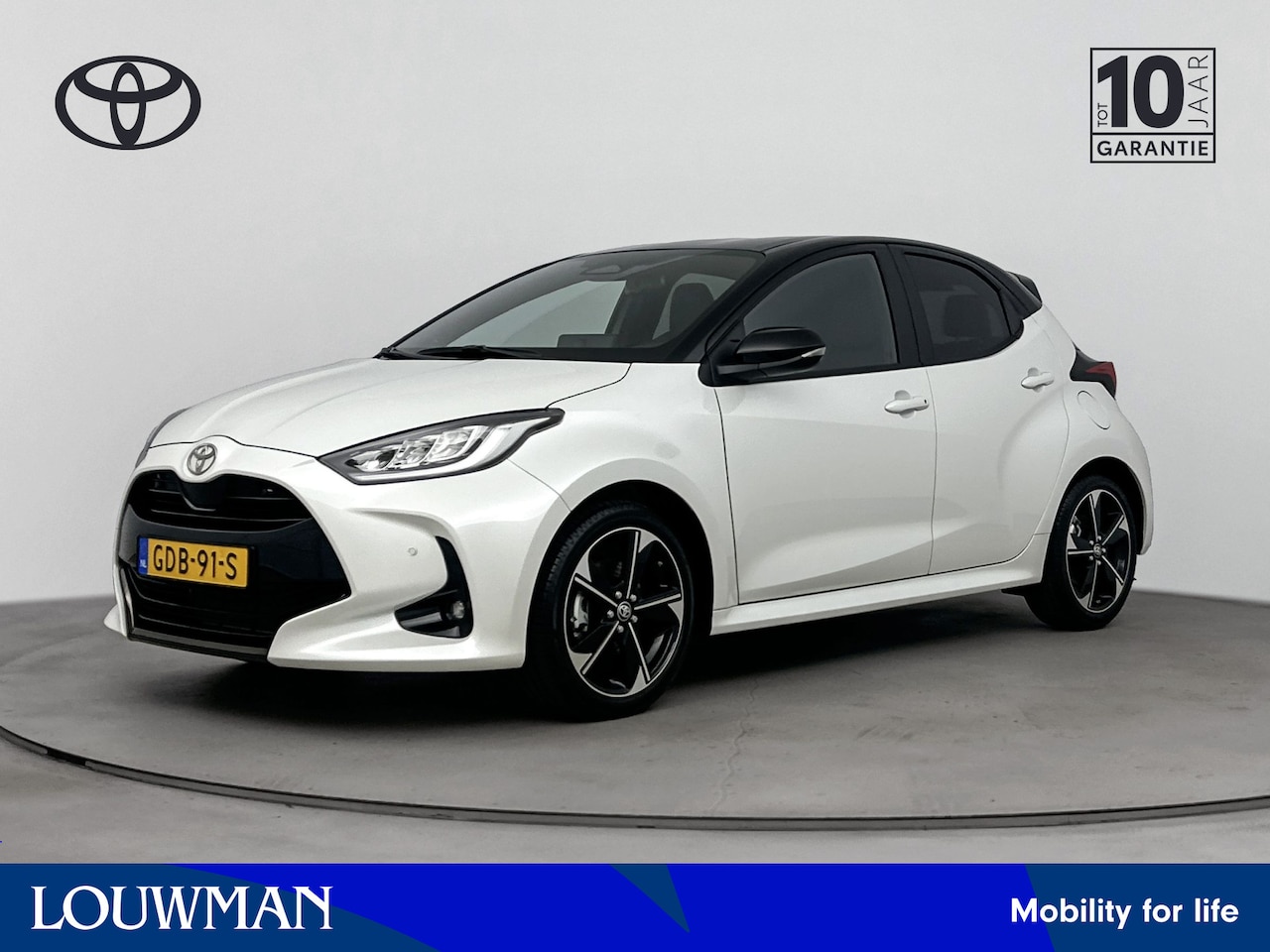 Toyota Yaris - 1.5 Hybrid 130 Launch Edition | Keyless entry | 18 inch velgen | Apple Carplay | - AutoWereld.nl