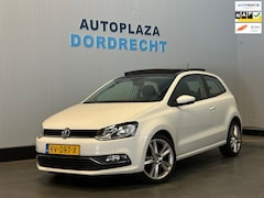Volkswagen Polo - 1.2 TSI Highline Pano / PDC