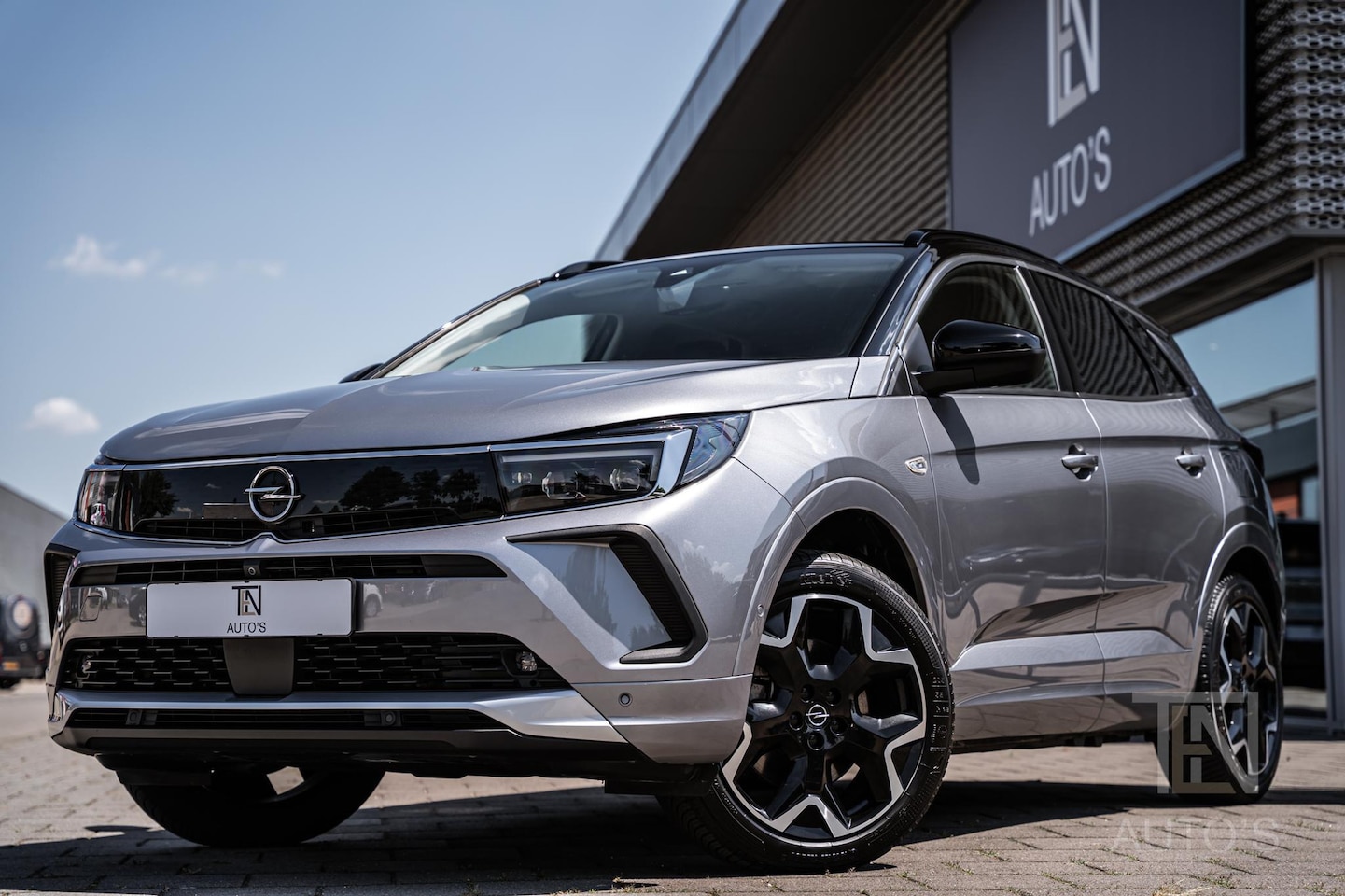 Opel Grandland - 1.6 Turbo Hybrid Ultimate | Keyless | Leder | Stoelventilatie | 19" | 360-camera - AutoWereld.nl