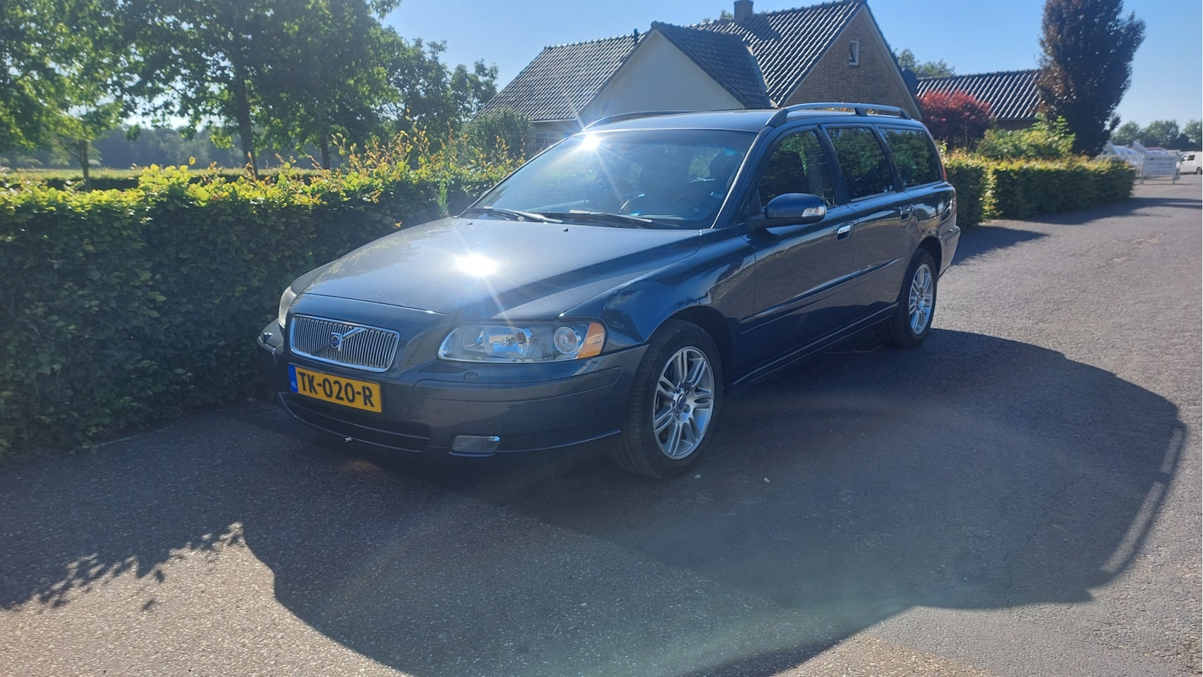 Volvo V70 - 2.5T Edition CLIMA/AUTOMAAT BJ 2007 - AutoWereld.nl