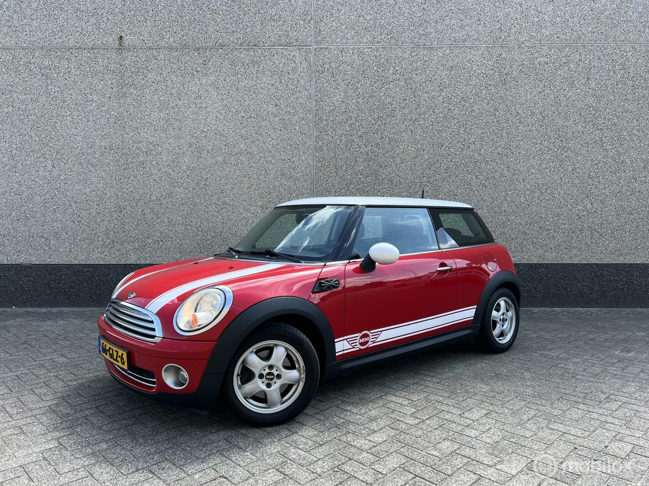 MINI Cooper - Mini 1.6 Airco Nl Auto Nwe Apk 152.000 Km - AutoWereld.nl