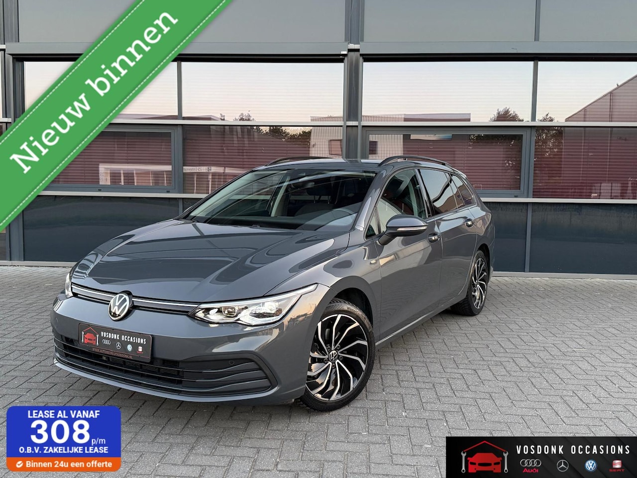 Volkswagen Golf Variant - 1.0 eTSI Life Business/ automaat/ navi/ ACC/ Dodehoek - AutoWereld.nl