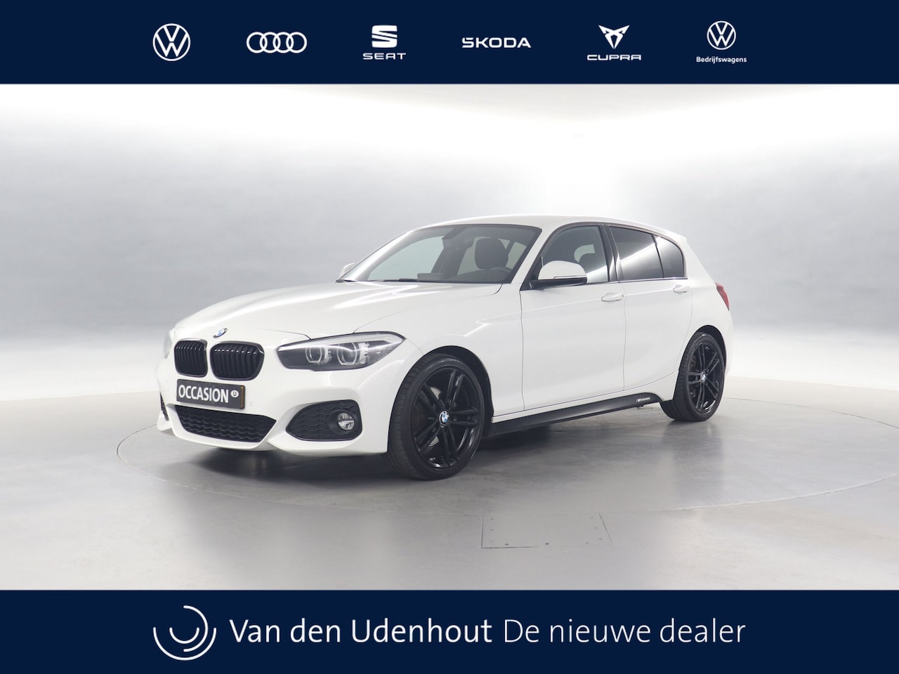 BMW 1-serie - 120i Edition M Sport Shadow High Executive / Navigatie / Keyless / Stoelverwarming - AutoWereld.nl