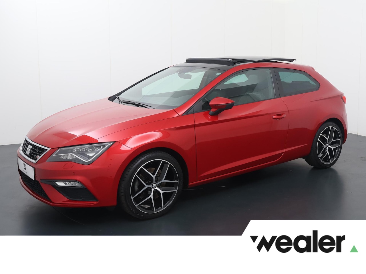 SEAT Leon SC - 1.8 TSI FR | 180 PK | Automaat | Panoramadak | Leder | Stoelverwarming | - AutoWereld.nl