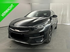 Kia XCeed - 1.6 GDi PHEV DynamicLine Plug-In | Dealer onderhouden, 1e eigenaar, LED, Keyless, Cruise C