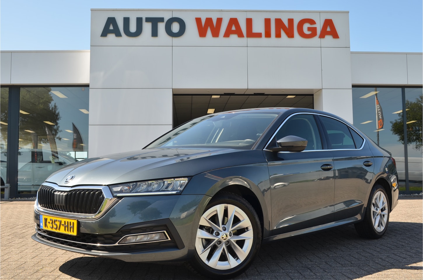 Skoda Octavia - 1.0 TSI Business Edition Trekhaak elektr | Carplay | Virtual Cockpit | Elektr achterklep | - AutoWereld.nl