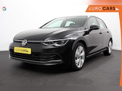 Volkswagen Golf - 1.5 eTSI 150pk DSG Style | Navigatie | Apple Carplay/Android Auto | Parkeersensoren | Adap