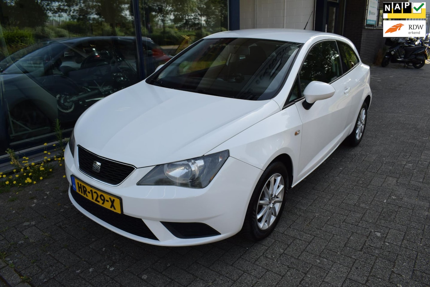 SEAT Ibiza - 1.2 Style airco - AutoWereld.nl
