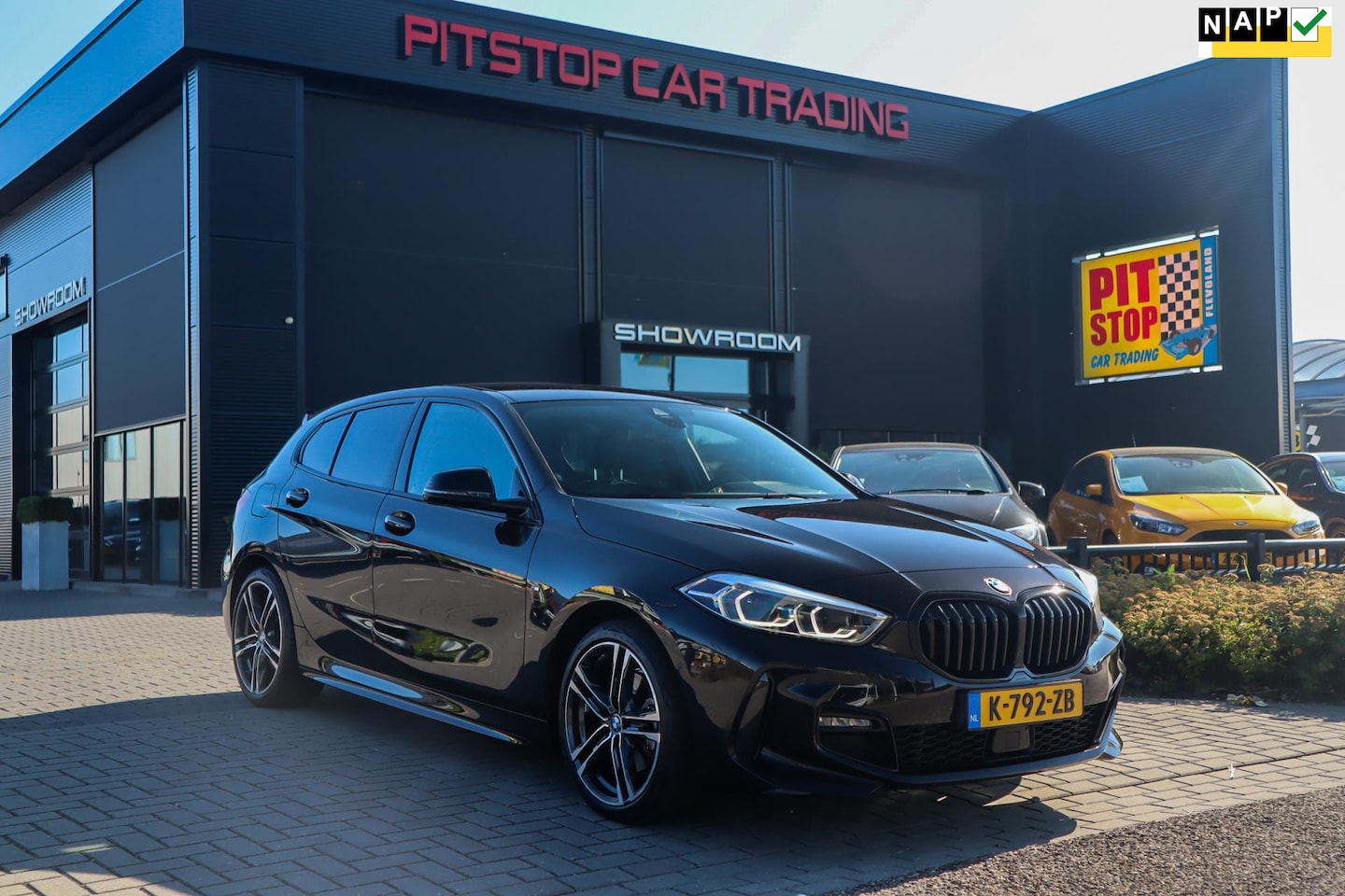 BMW 1-serie - 118i M Sport 118i M Sport, 136 PK, Camera, ACC, BTW, NL Auto! - AutoWereld.nl