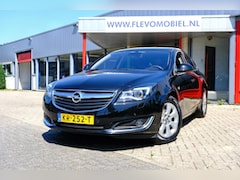 Opel Insignia - 1.6 CDTI Aut. Executive 76.000 KM Leder|Xenon|Camera|PDC|Keyless|Schuifdak