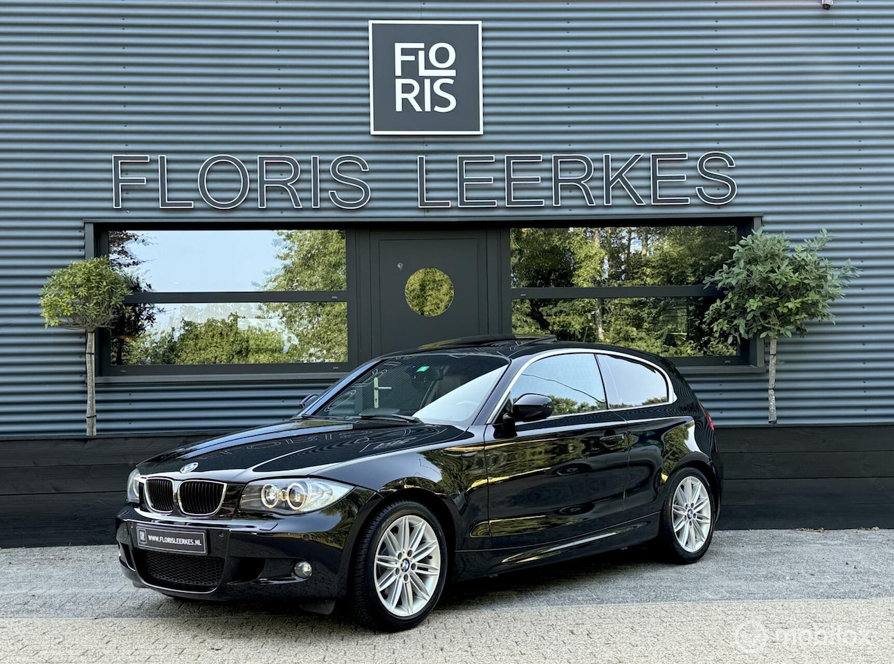 BMW 1-serie - 120i | M Sport | Bruin Sport Leer | Dakje | Xenon - AutoWereld.nl