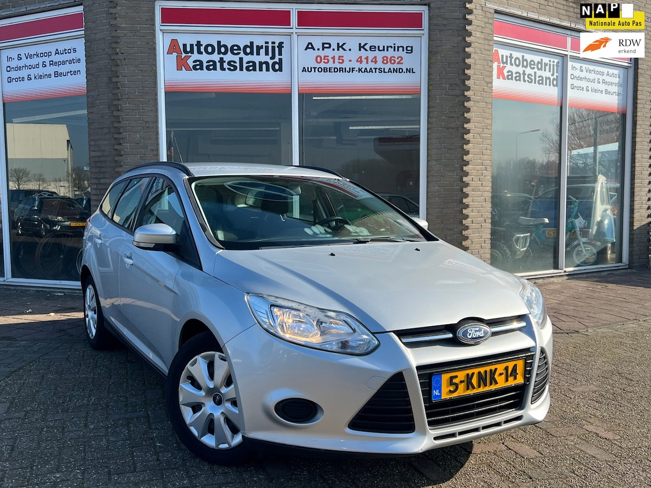 Ford Focus Wagon - 1.0 - Goed Onderhouden - NIEUWE APK- - AutoWereld.nl