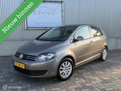 Volkswagen Golf Plus - 1.2 TSI Comfortline BlueMotion 2012 / Parkeersensoren / Climate / Winterbandenset / Trekha