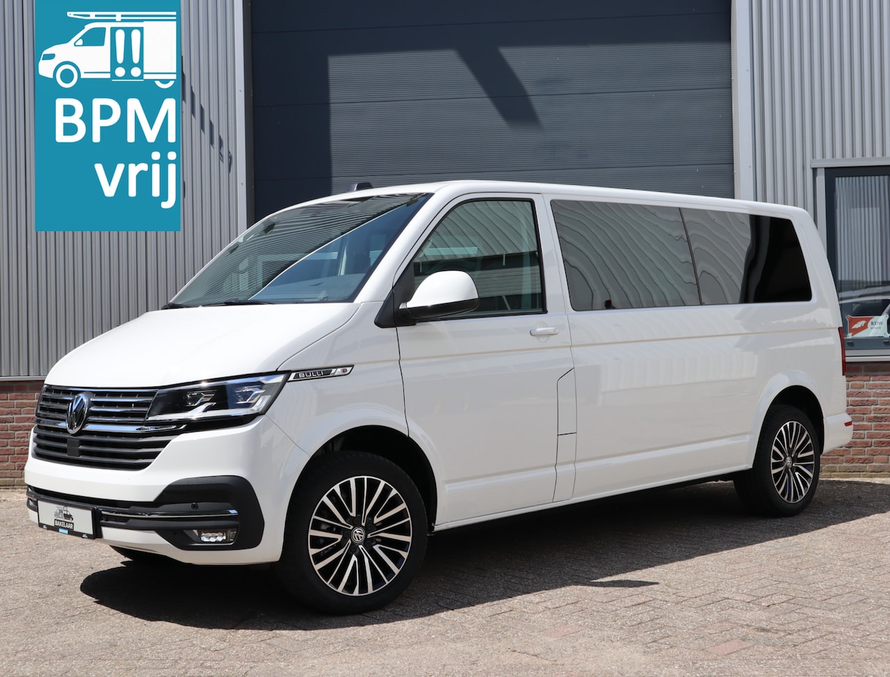 Volkswagen Transporter - 30 Bulli 2.0 TDI 150pk DSG Dub.Cab. L2H1 - AutoWereld.nl