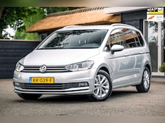 Volkswagen Touran - 1.2 TSI Comfortline 7 Persoons I Adaptieve Cruise Control I Climate I Parkeersensoren I Ca