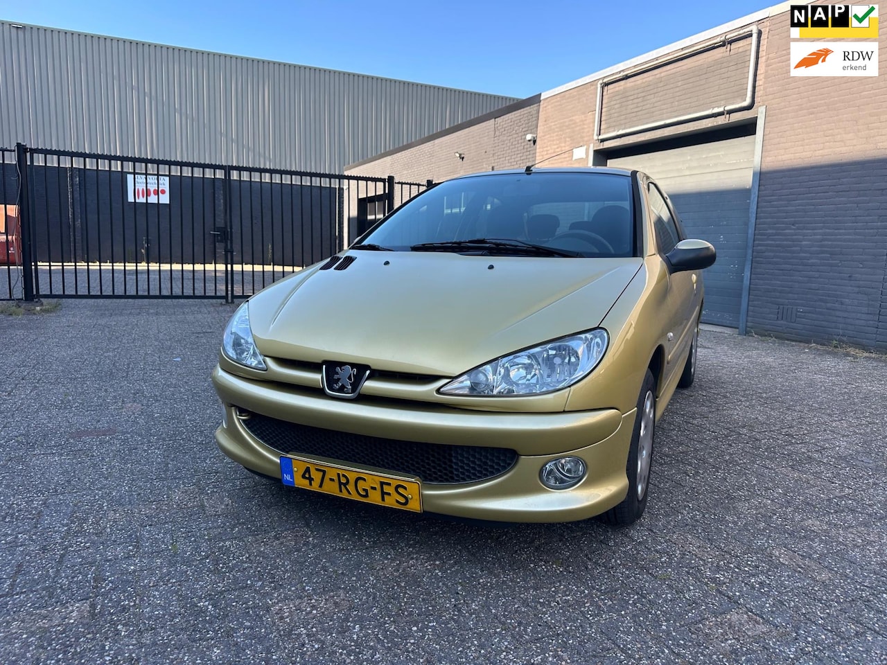 Peugeot 206 - 1.4 X-line Airco Elek. Pakket APK NAP. - AutoWereld.nl